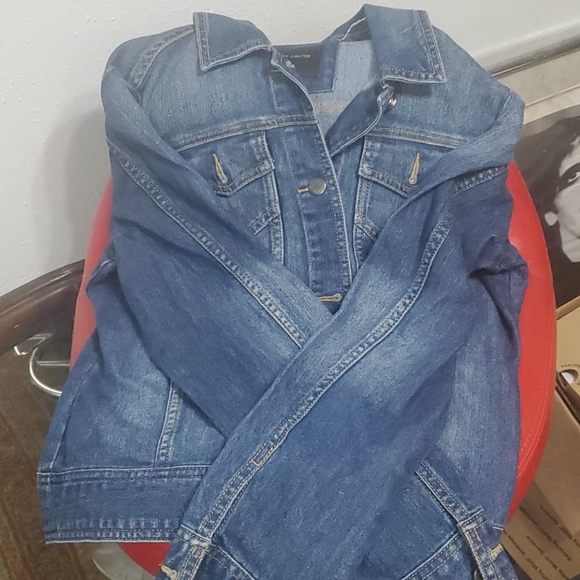 Fitted Limited blue jean jacket - Picture 2 of 3
